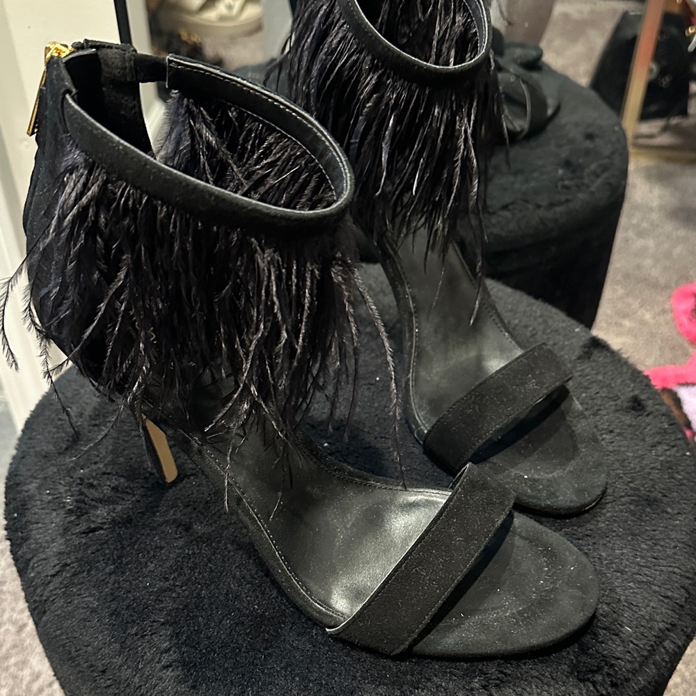 MICHAEL Michael Kors Black Feathered Heels